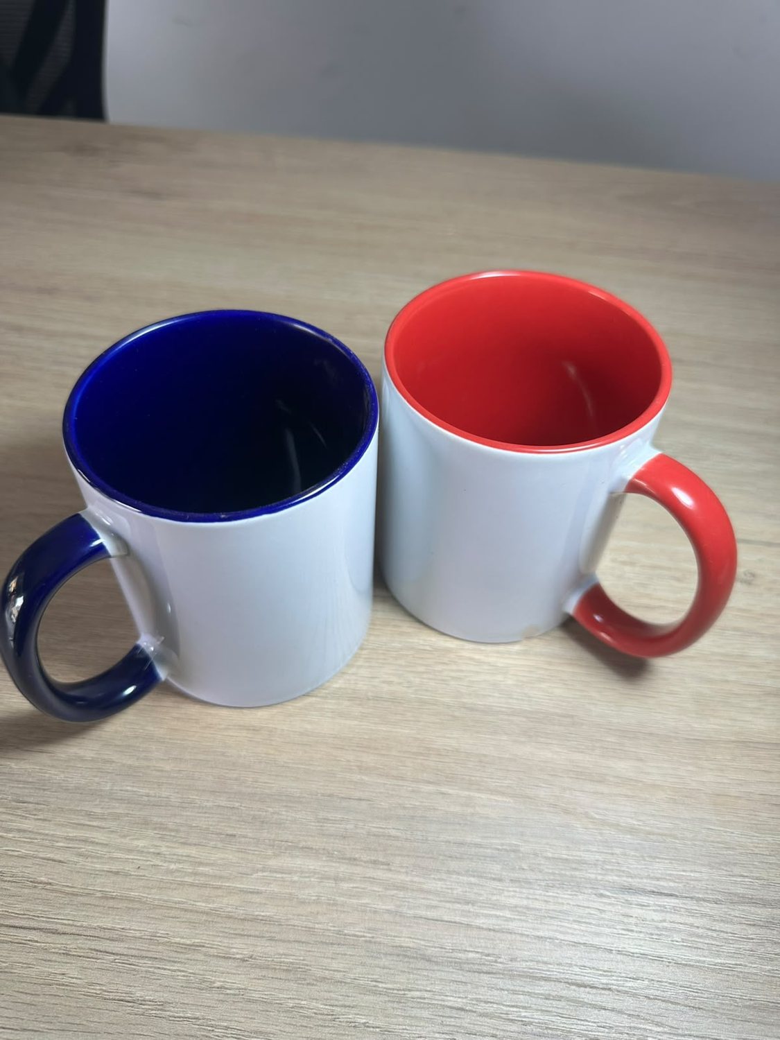 Tazas con interior de color